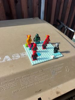 7 figuras de legos