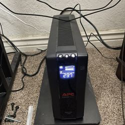 APC UPS BX1500M 900 Watt