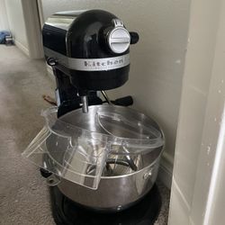 Kitchen Aid Mixer 