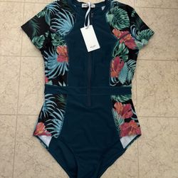 women's swimsuits