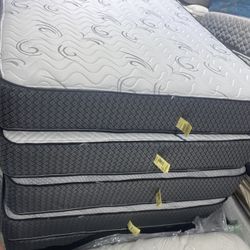 Twin Set New In Plastic Free Delivery In Atlanta