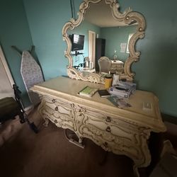 Antique Bedroom Set