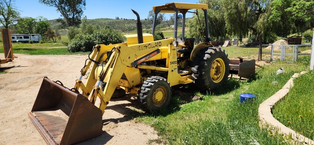 New Holland 545D Skip Loader
