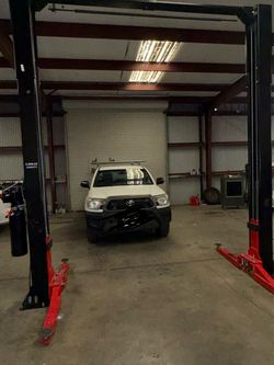 vehicle lift