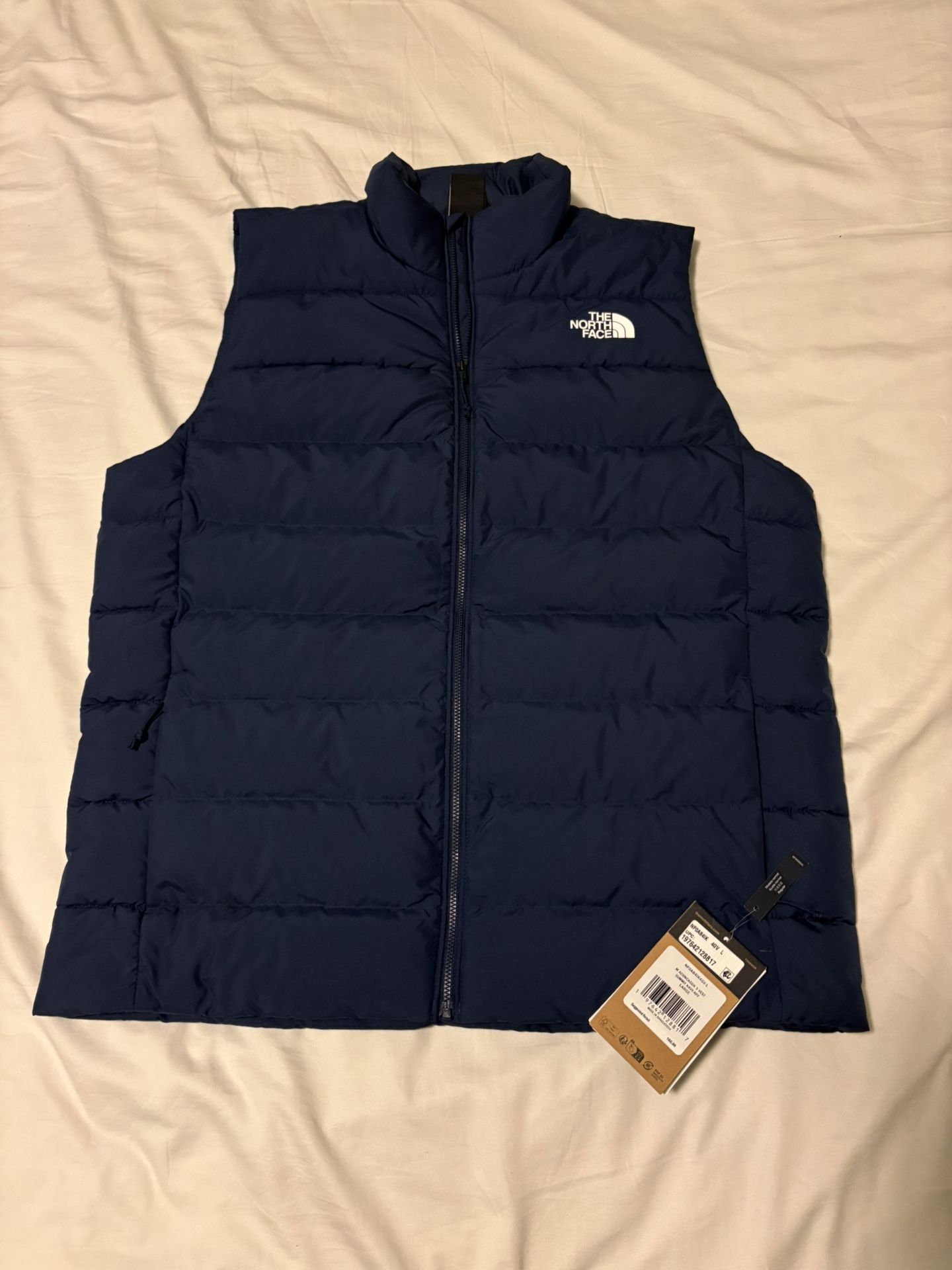 The North Face Men's Aconcagua 3 Vest in Summit Navy color