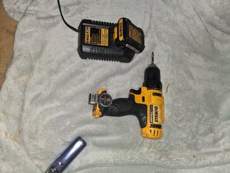 DeWalt  12  volt  Drill
