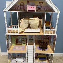 Doll House