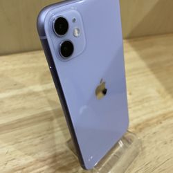 Christmas Special !!! iPhone 11 Purple 64 Gb Unlocked For Any Carrier / Liberado Para Cualquier Compañía 