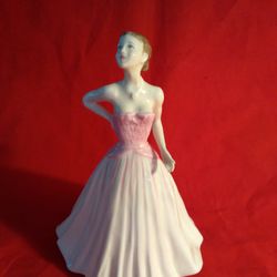 ROYAL DOULTON ENGLAND EXTREMELY RARE UNNUMBERED "LADY IN PINK" BONE CHINA FIGURINE 8.25" TALL