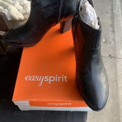 New Easy spirit Black Women Boots . 