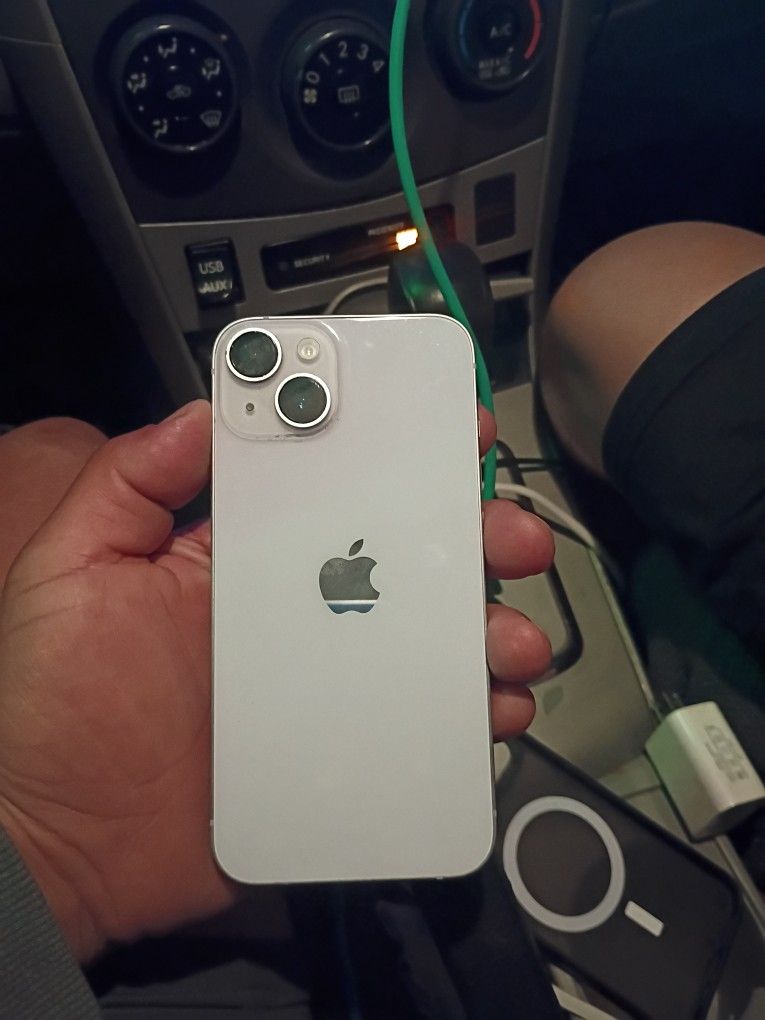 iPhone 13 Is Locked Not Stolen In Good Condition 