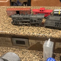 1950’s American Flyer Lines Model Train Set