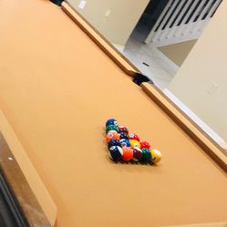 POOL TABLE FOR SALE 
