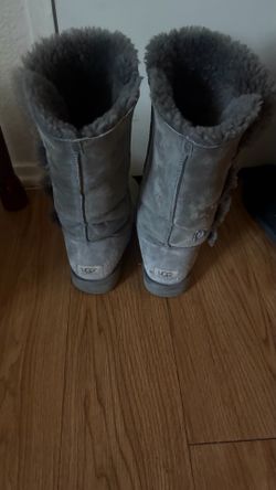 Ladies, UGG