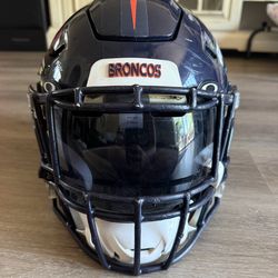 Deshawn Williams Broncos helmet