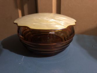 1940-1950’s Bakelite powder makeup jar