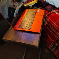 Samsung Chromebook 2 ,Is A i3,'14' Inch Touch Screen 