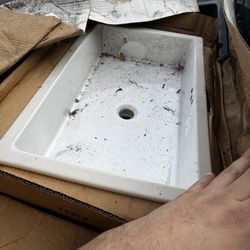 Under-Mount Porcelain sink