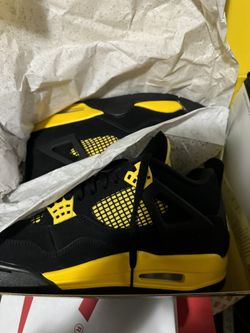 Air Jordan 4 Retro