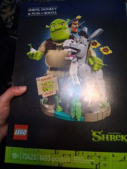 LEGO DreamWorks Shrek, Donkey & Puss in Boots Set Brand New Never Removed From Box