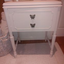 TABLE REFURBISHED SEWING TABLE