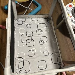 4moms Playpen