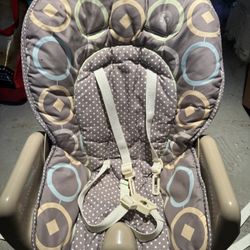 Fisher-Price Baby Booster Seat With Tray