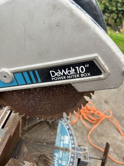 Dewalt Power Miter Saw / Miter Box