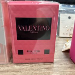 Valentino Perfume