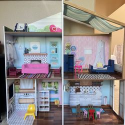 Doll House 