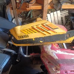 1985 Yamaha Tri moto Gas Tank Cover 