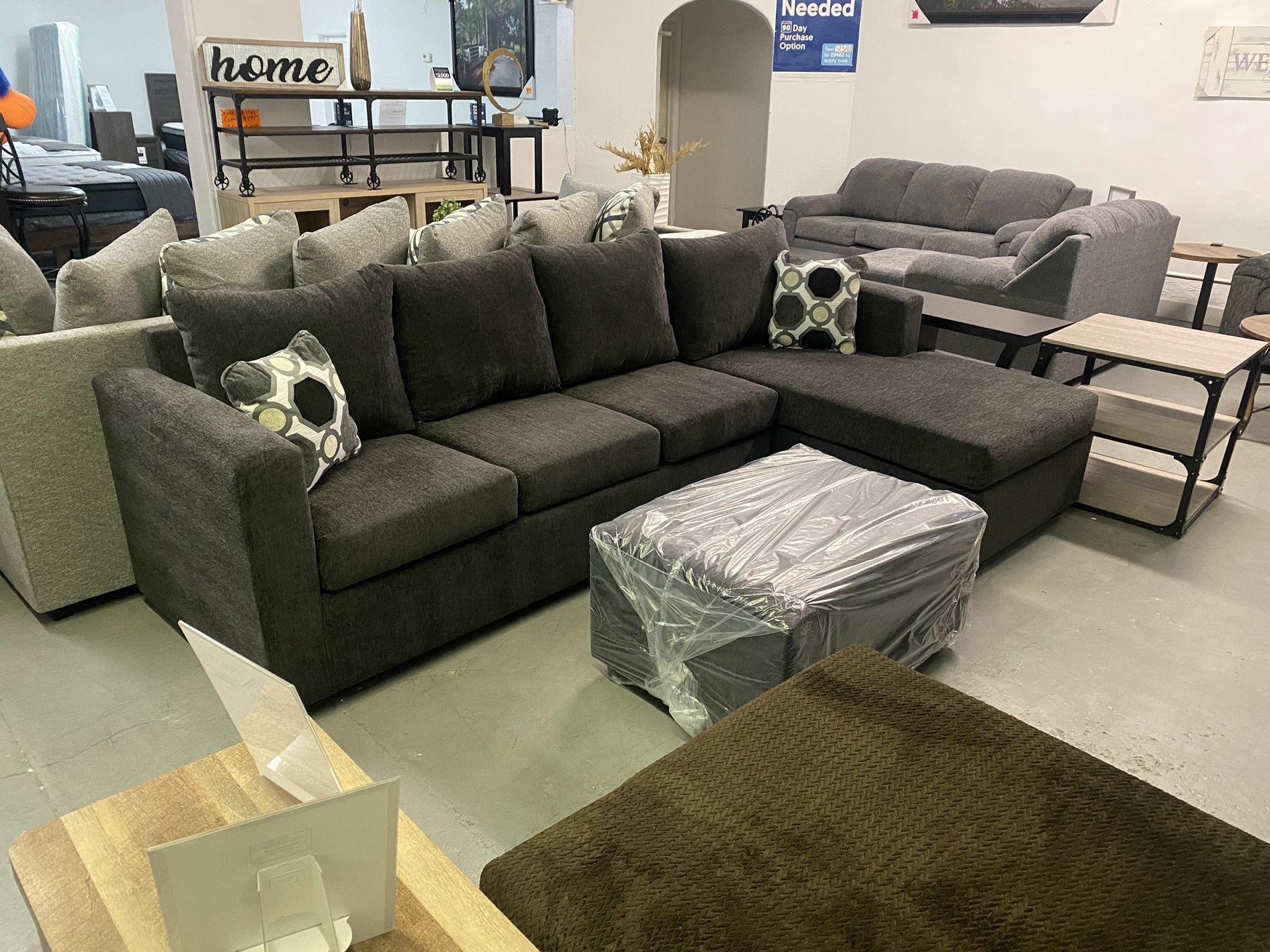 Grey Sectional With Ottoman ‼️financing Available ‼️