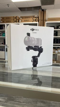 DJI RS 5 Combo Gimbal With Ai Tracking