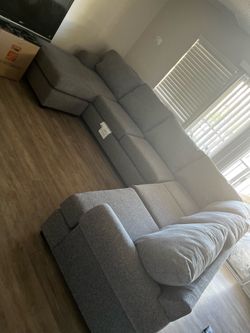 Grey Fabric Sectional Sofa with Chaise