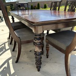 Beautiful Large Dinning Table