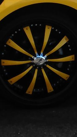 Helo 20 inch Rim n tires