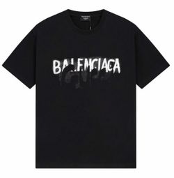 T-shirt Balenciaga