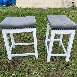 Bar Stools 