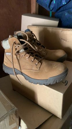 81/2 caterpillar steel toe new