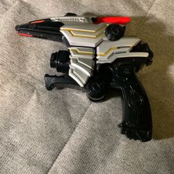 Power Rangers Megaforce Deluxe Leon Laser Blaster Bandai 2013 J28