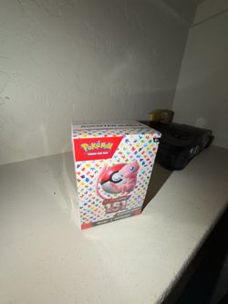 Pokémon Scarlet and Violet 151 booster bundle Pokémon trading card box