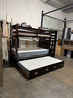 Twin bunk bed with trundle bed $499