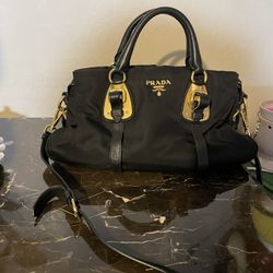 Gorgeous Prada Bag In Great Condition 