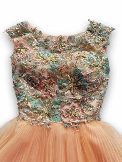 Jovani peachy tulle prom dress with floral embroidery  size 2