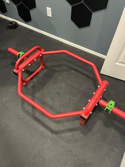Hex bar deadlift with quick clamps