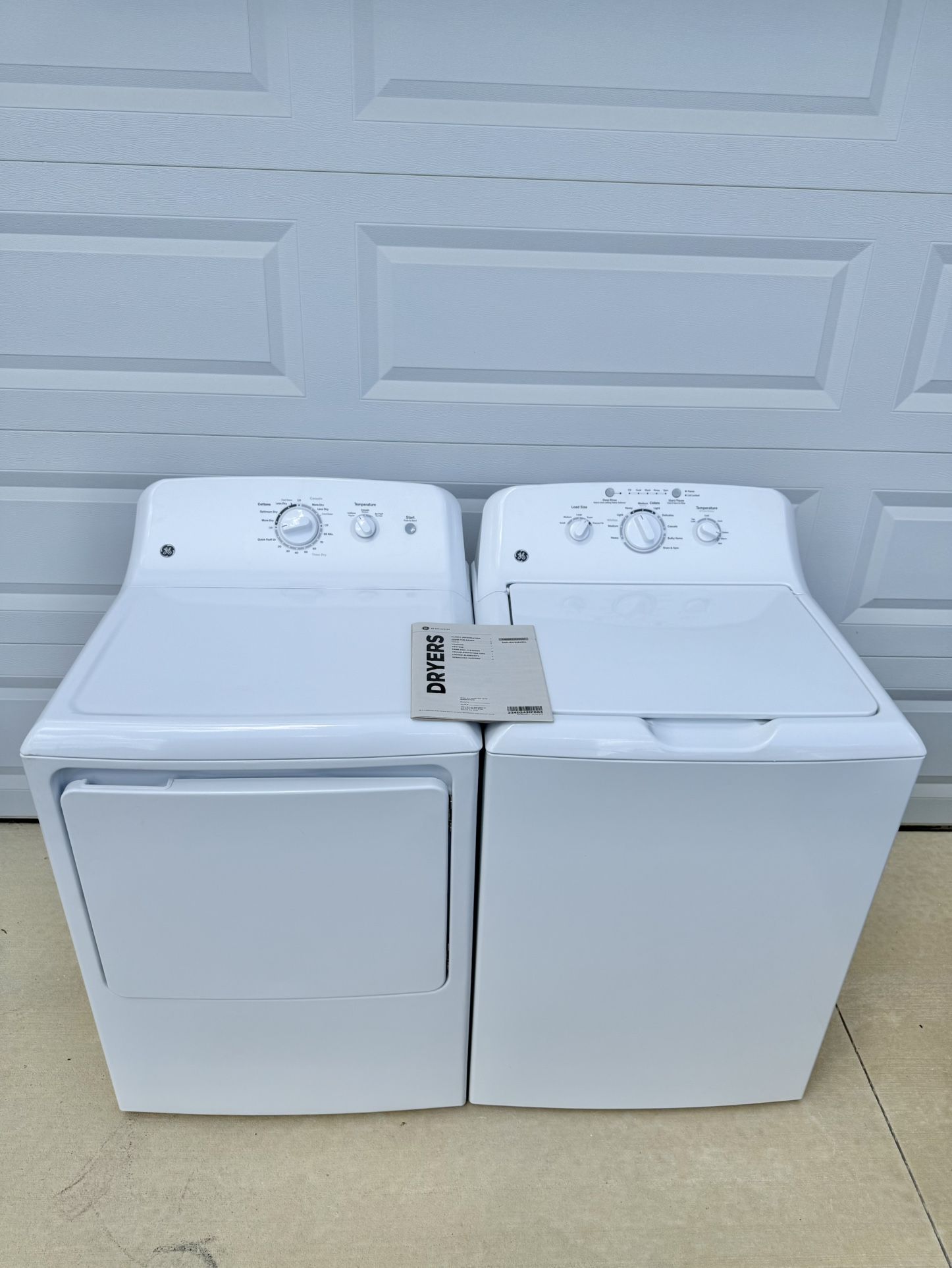 Half Off Brand new never used matching GE high efficiency/super Capacity Washer/Dryer. Can deliver.