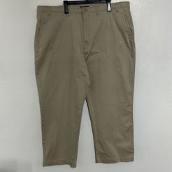 Casuals Roundtree & Yorke Man’s Cotton Pants, Beige Color, in Great Condition, Size 46/29, Flat Front
