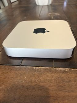2023 Apple Mac Mini M2 - 8GB RAM, 256GB SSD - Excellent Condition
