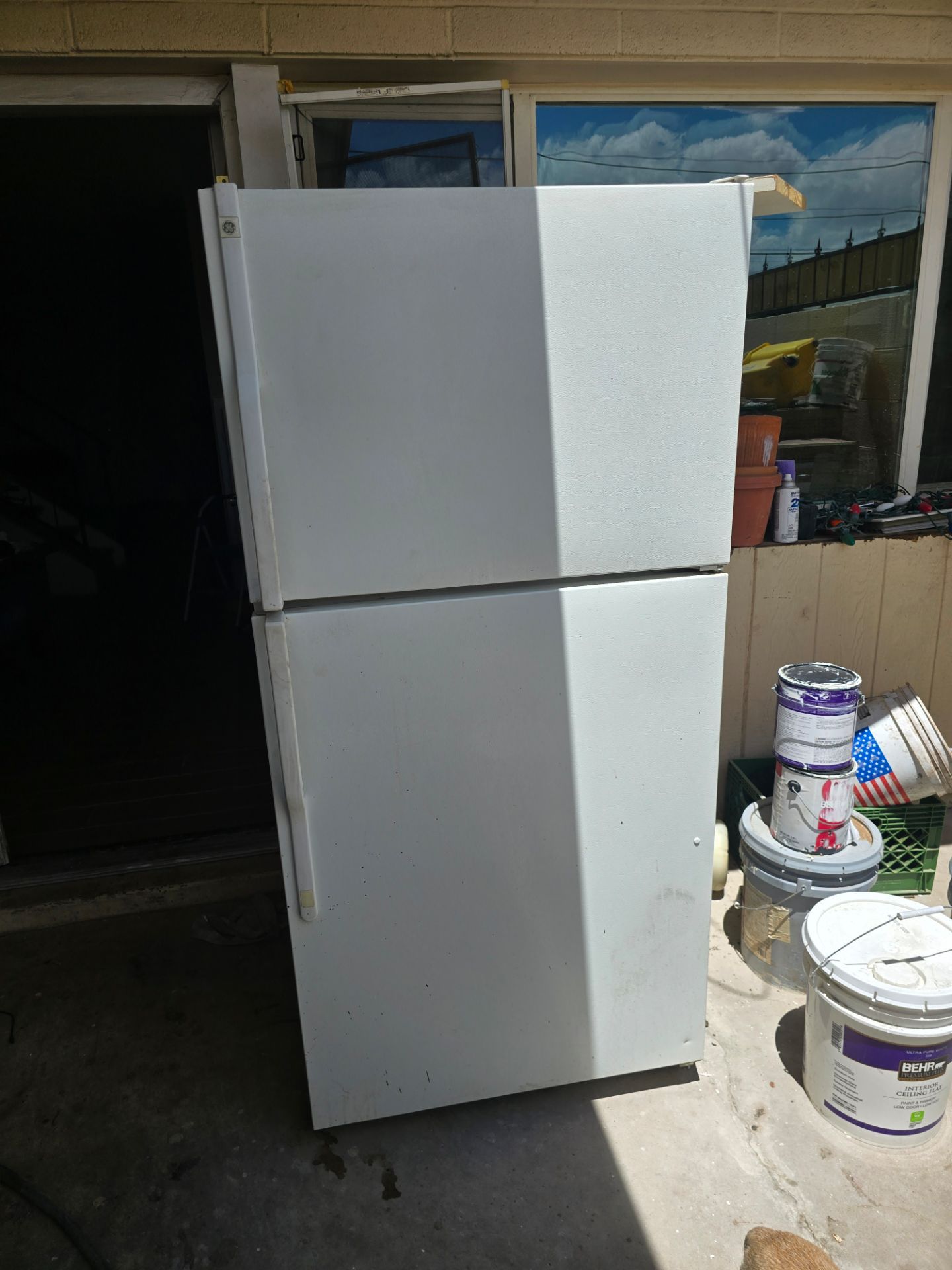 Working refrigerator