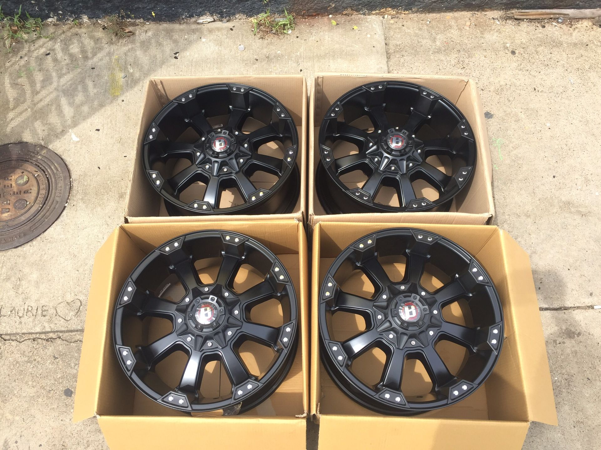 New 20” black Ballistic Rims 20 Wheels 20s Rines 8 Lug Universal Bolt Pattern Super duty F250 3/4 Ton 2500 Dodge ram Chevy Silverado H2 Hummer GMC Si